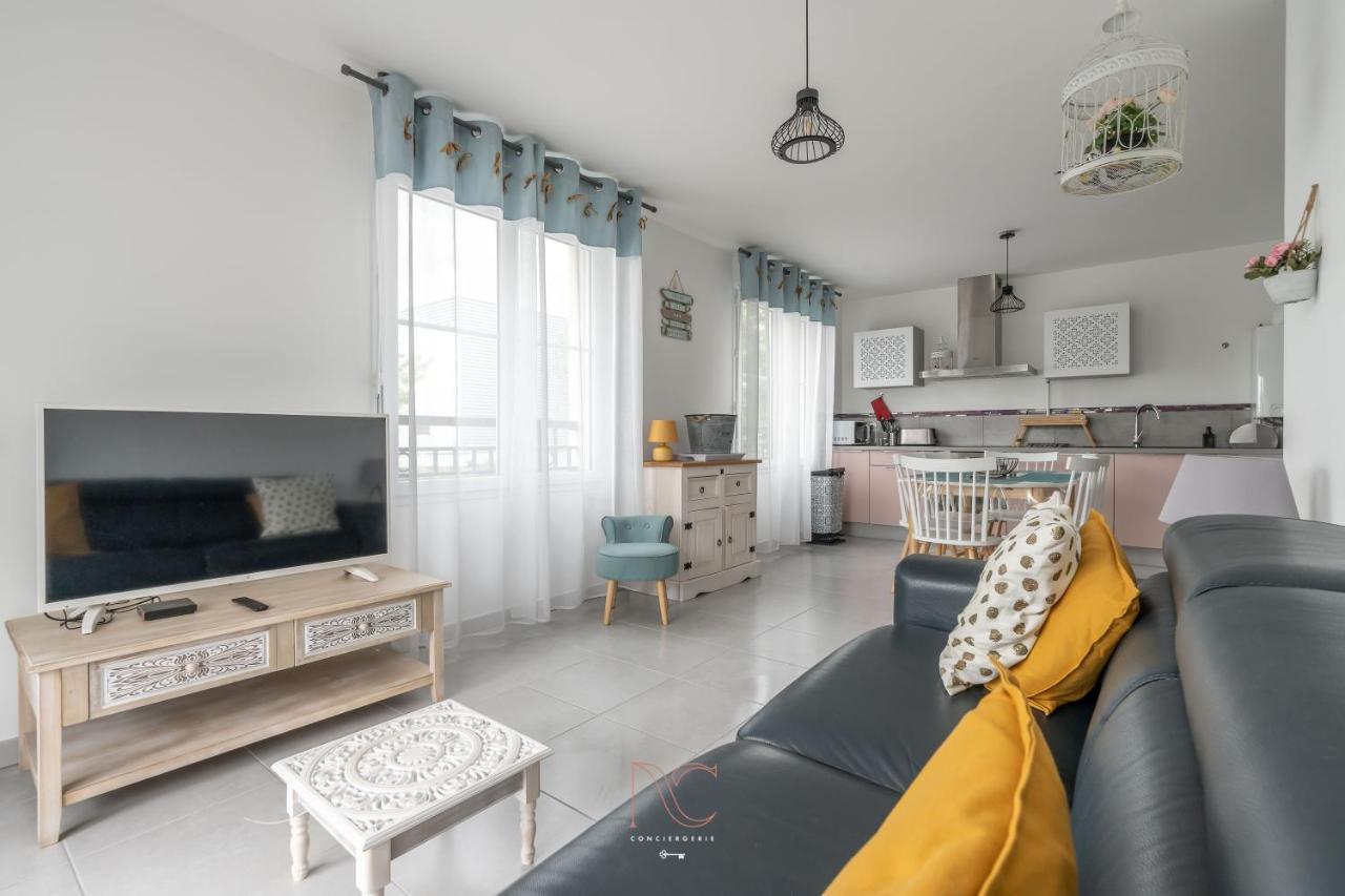 *disneyland-paris* 6pers, Netflix, Wi-fi, Parking Apartment Montevrain